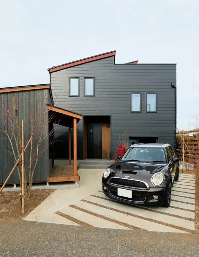 シャッター付きのアウトサイドストッカー